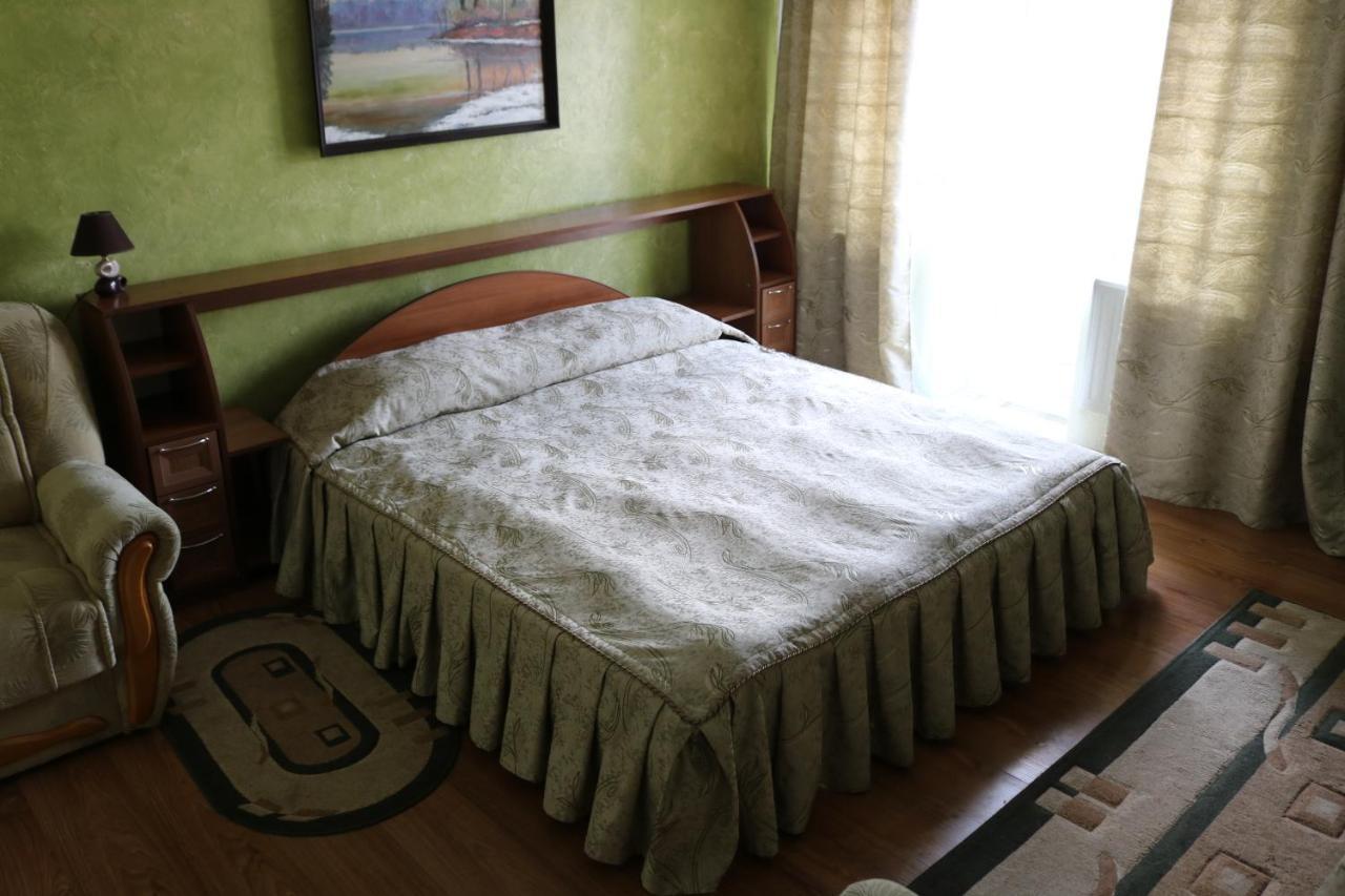 Готель ***Феєрія Tyachiv Εξωτερικό φωτογραφία